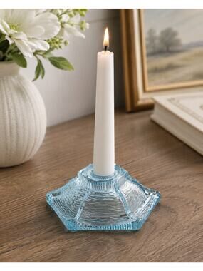 Vintage L.E. Smith Ice Blue Glass Pagoda Candle Holder 6303 Oriental Garden